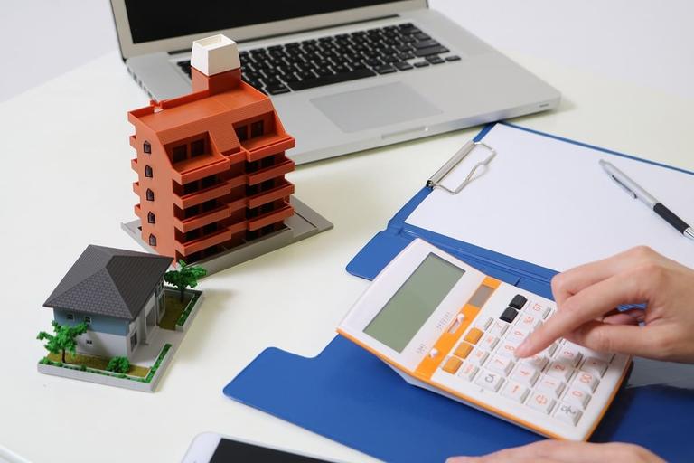 専任媒介契約とは?一般媒介・専属専任媒介との違いや選び方を解説