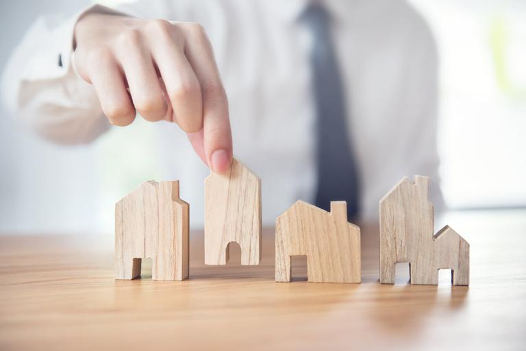 アパート経営・マンション経営の基本を紹介!メリットやリスクの違いについても解説します