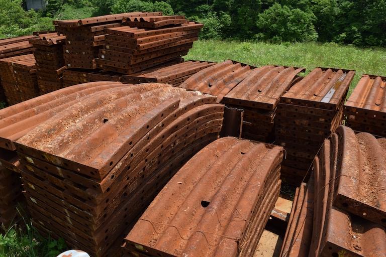 田舎の土地を資材置き場に貸し出すメリット・デメリット!賃料相場から出口戦略まで解説