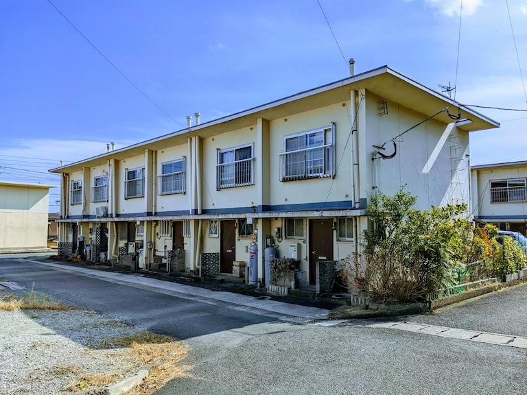 50坪アパートの解体費用とは?相場より高額になってしまうケースと安く抑えるコツ