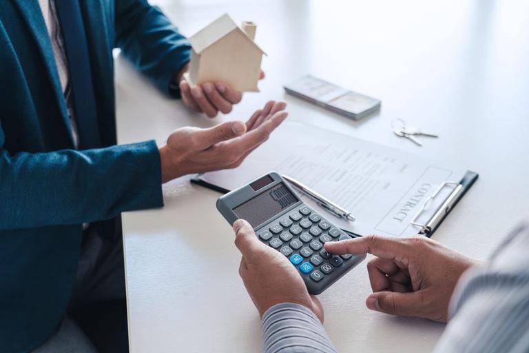 マンション経営で売却できない理由8つ!対策や売却相場を解説